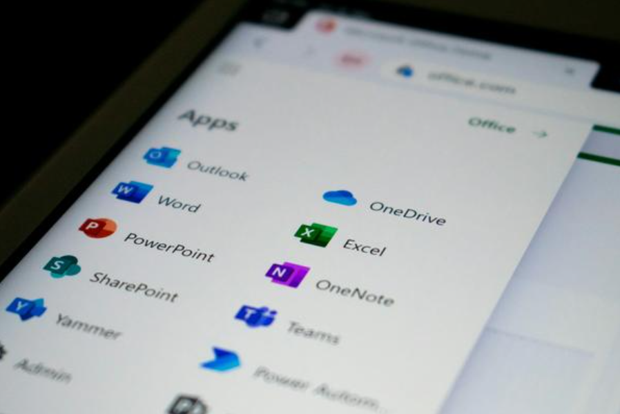 Unlock your potential with new Microsoft resources for digital skills development