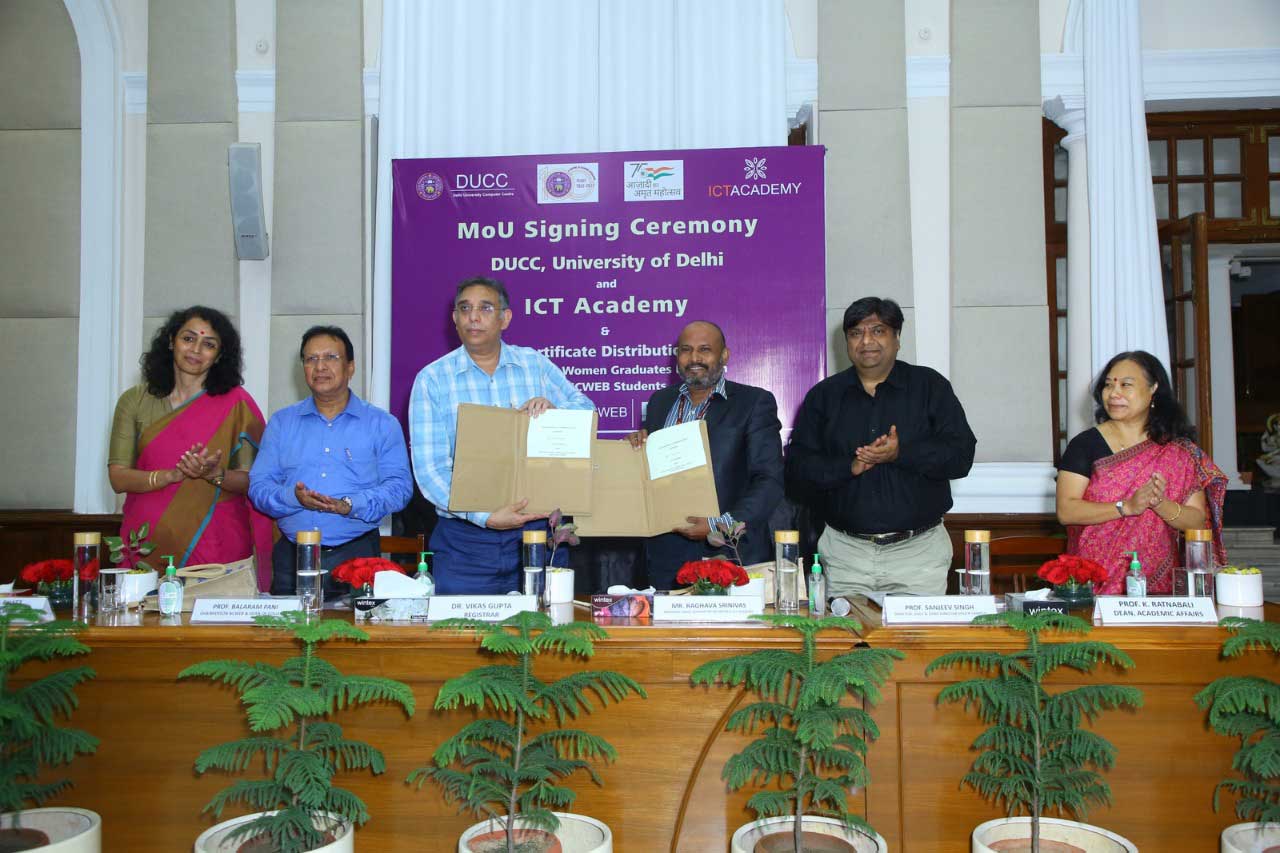 MoU Signing and Certificate Distribution of Skill Course undertaken by NCWEB students of Delhi University (September 14, 2022)