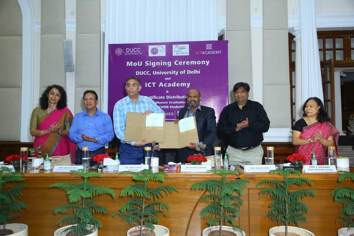 MoU Signing and Certificate Distribution of Skill Course undertaken by NCWEB students of Delhi University (September 14, 2022)